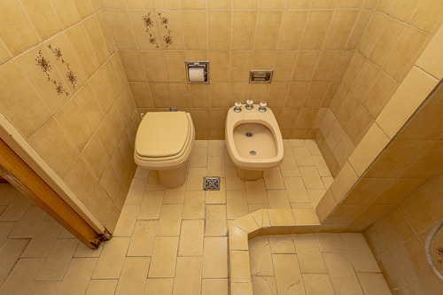 Venta Casa 5 Ambientes En Moron Norte