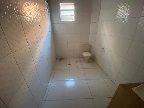 Casa Com 2 Quantos ,sala,cozinha ,banheiro ,garagem
