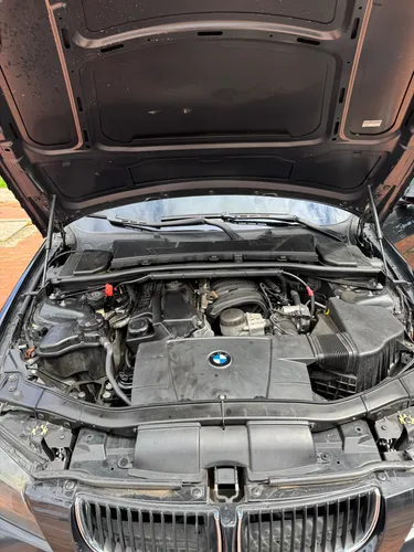 BMW Serie 3 2.0 318i E90 Lci