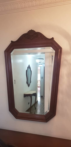 Consola De Madera Con Espejo (Usado)