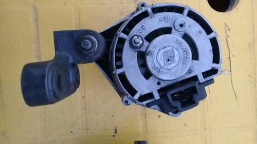 Imagen 3 de 3 de Alternador Para Mercedes