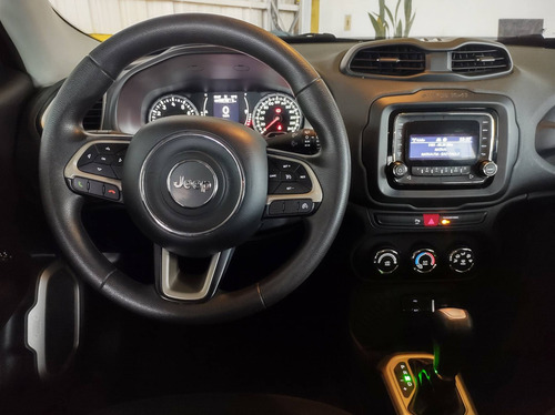Imagem 8 de 12 de Jeep Renegade 1.8 16v Flex Sport 4p Automático