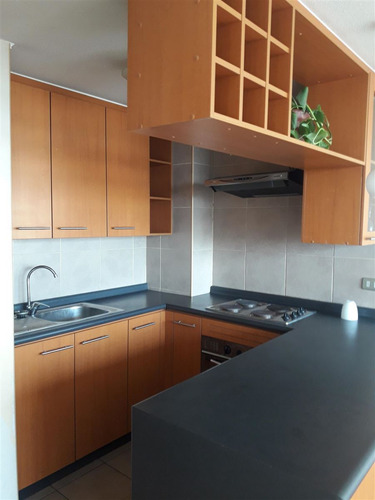 Departamento En Arriendo De 2 Dorm. En Dieciocho 715