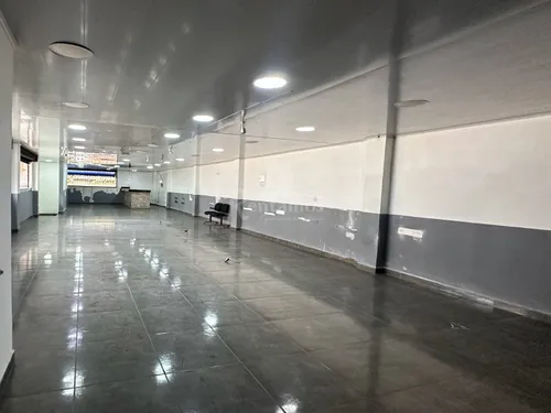 Local En Arriendo En Exposiciones. Cod A11297
