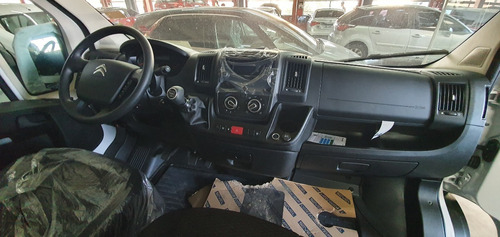 Imagen 15 de 15 de Citroën Jumper 2.2 435 L2h2 Hdi 130 Mt6 Furgon 2023