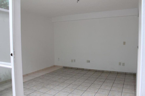 Casa Con Uso De Suelo Lomas De Chapultepec