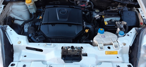 Fiat Punto 1.6 Essence 2013