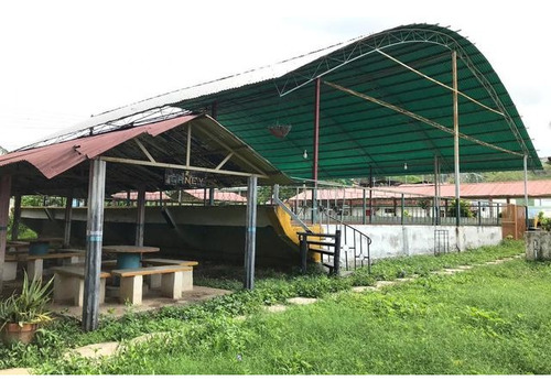 Raiza Suarez Vende Granja Turística En La Ensenada, A Solo Minutos De Barquisimeto Y Yaritagua, Licencia De Licores, Piscina, Cancha De Bolas, Salón De Fiestas, Dos Restaurantes, Caney 2 3 3 3 2 4 8