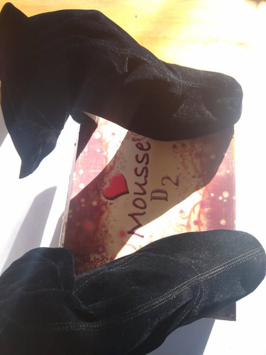 Botas Altas De Mujer De Terciopelo Negras (Usado)
