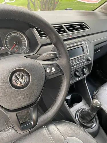 Volkswagen Voyage 1.6 Trendline