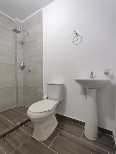 Casa En Venta En La Sabana. Cod V30268