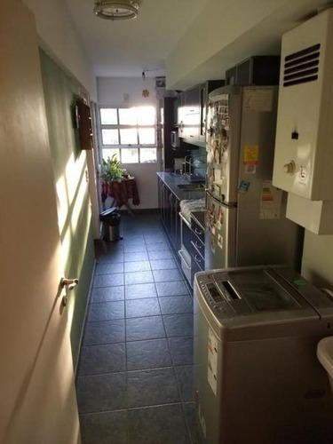 Departamento De 2 Ambientes En Complejo Habitacional De Oliden