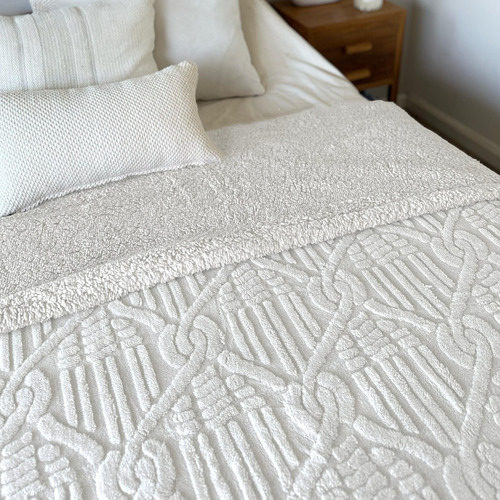 Frazada Invierno Amelie Doble Corderito Jacquard 1 1/2 Plaza 160x220 Cm Color Natural - Pret