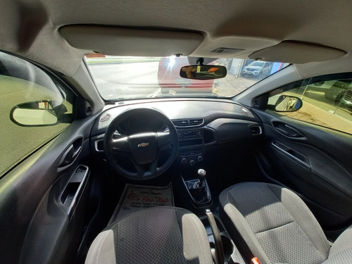 Imagem 2 de 6 de Chevrolet Onix Lt 1.0