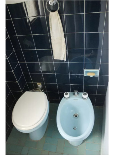 Vendo Casa 5 Dormitorios Con Piscina, Primeras Paradas Playa Mansa A 300 M Del Mar, Punta Del Este.