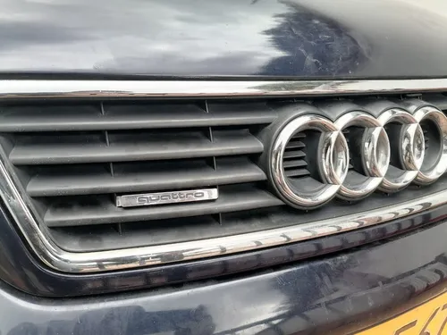 Audi A6 2.8 V6