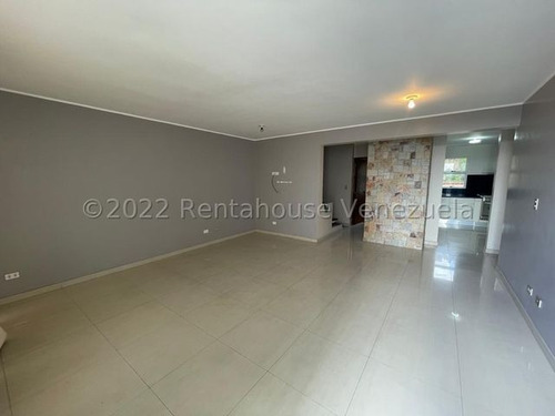 Imagen 4 de 15 de Bello Apartamento Duplex Ubicado En Oripoto Caracas 22-21521