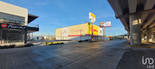 Renta Local Comercial 0 Ambiente Arboledas De San Javier