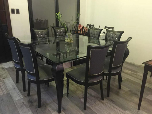Casa En Venta - 3 Dormitorios 3 Baños - Cochera - 250mts2 - Temperley
