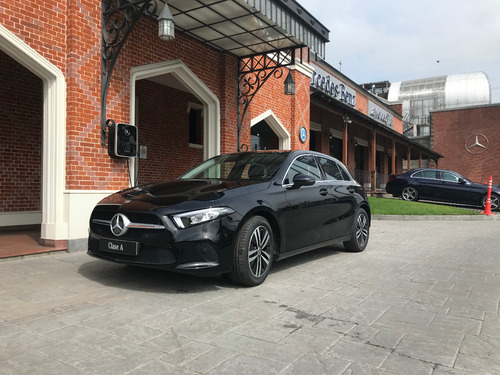 A 200 Progressive Sedan