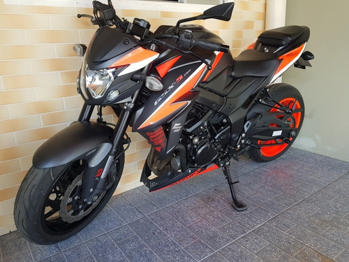 Suzuki Gsx S