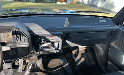 Ford F-100 4.3 D Mwm