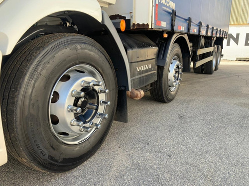 Imagem 13 de 14 de Volvo Vm 330 Leito 2014 Bitruck 4ºeixo Saider 8.50 Ar Cond