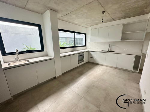 Departamento - Wh Coghlan - Full Amenitties- Entrega Inmediata Y Financiacion