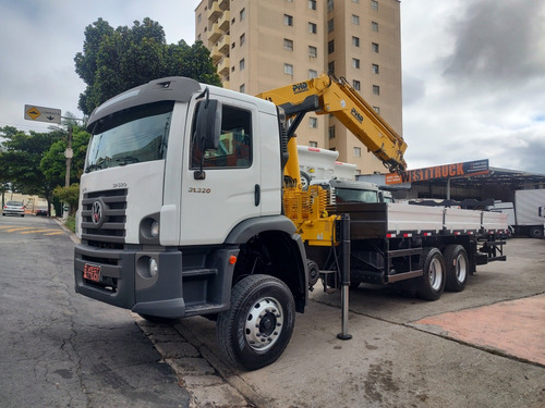 Volkswagen 31-320 Modelo 2011 Com Munck
