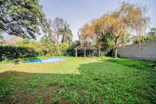 Casa En Monte Grande - 3 Dormitorios Y Escritorio - Apto Credito