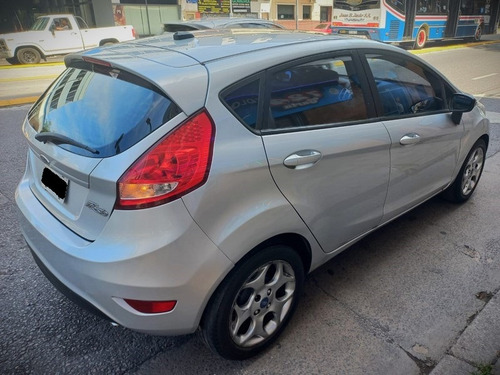 Ford Fiesta Titanium 5p Full Gnc Impecable Permuto/financio