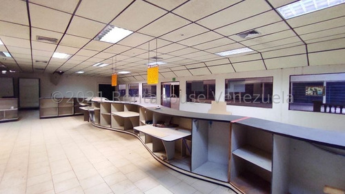 Imagen 12 de 29 de Galpones En Venta Av. Alfaragua, Santa Rita, Maracay, 22-13300 Mv