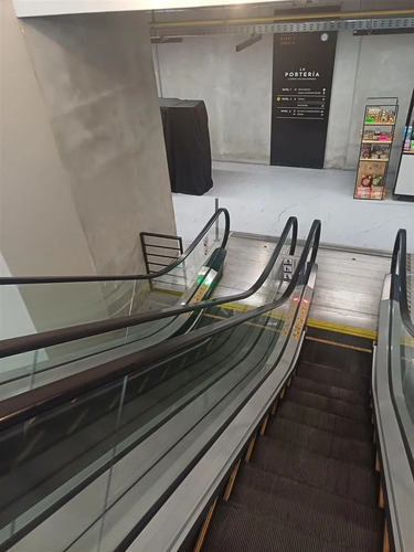 Local Comercial En Arriendo En Providencia