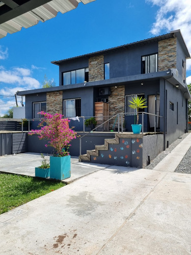 Casa 4 Dormitorios Impecable Gran Terreno Barbacoa