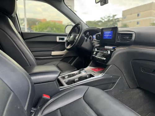 Ford Explorer 2.3 Limited 4x4