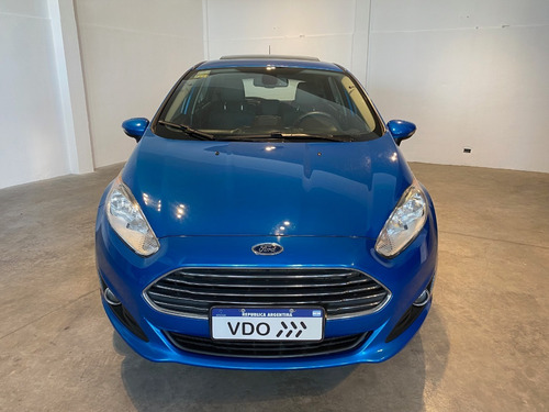 Imagen 2 de 14 de Ford Fiesta Kinetic 1.6 Titanium Powershift Vehiculosdeloest