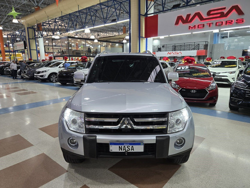 Mitsubishi Pajero Full 3.8 HPE 4X4 V6 24V GASOLINA 2P AUTOMÁTICO