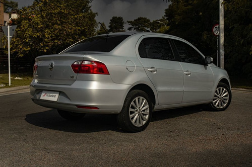 Volkswagen Gol Sedan - Motorland Permuto / Financio