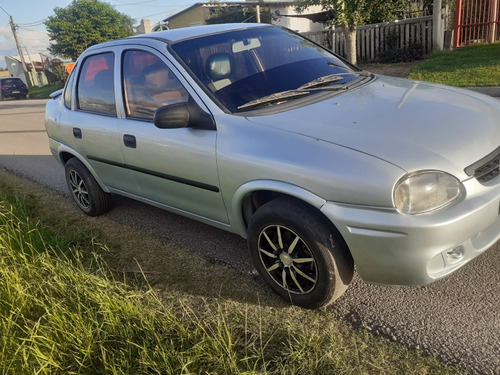 Chevrolet Corsa Classic Standar