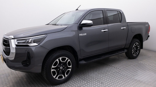 Toyota Hilux 2.8 Cd Srx 177cv 4x4 At