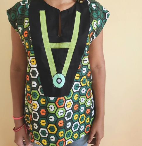 Imagem 4 de 5 de Blusa Bata Feminina Tecido Miriam