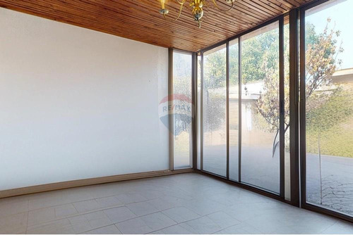 Casa 3d+3b Con Ampliación Regularizada 2d+2b
