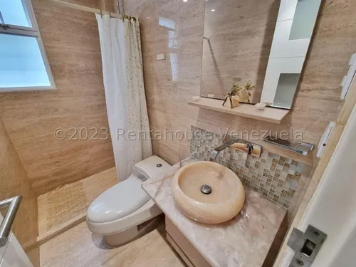 Venta De Casa En Sorocaima