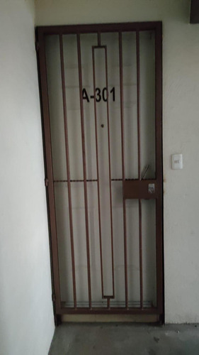 Departamento En Venta En Colonia Granjas México Alcaldía Iztacalco