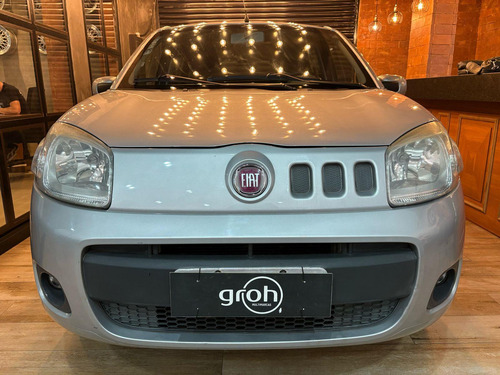 Fiat Uno Uno Vivace 1.0 8V (Flex) 4p