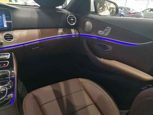 Imagen 11 de 15 de Mercedes-benz Clase E 2019 4p E 400 Sport V6/3.0/t Aut