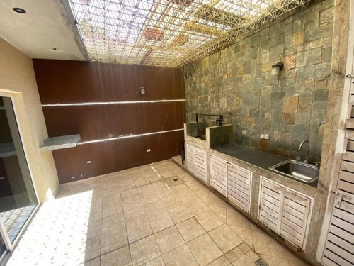Imagen 4 de 21 de Townhouse En Venta En El Limon, Urb El Piñal. Aragua 04121994409