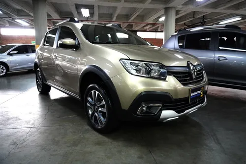 Renault Stepway 1.6 Intense Automática