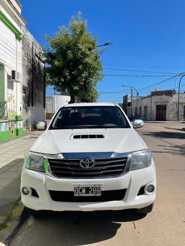 Toyota Hilux 3.0 Cd Srv 171cv 4x2 2014