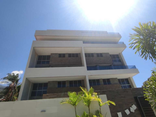 Imagen 2 de 15 de Altamira Vendo Bella Pb Duplex Con Jardín 600m2